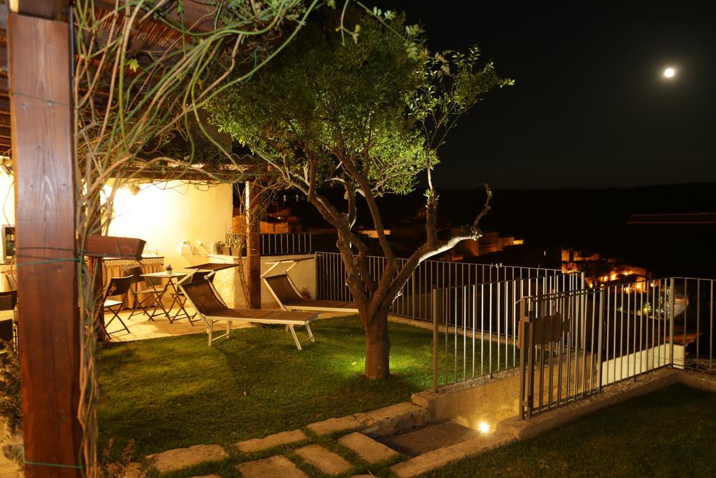 La Casa Del Gelsomino Bed & Breakfast Ragusa Bagian luar foto