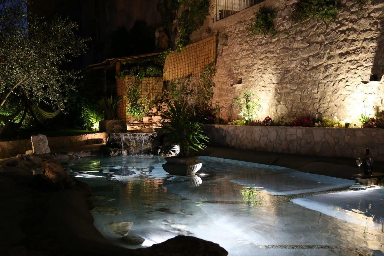 La Casa Del Gelsomino Bed & Breakfast Ragusa Bagian luar foto